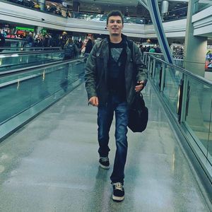 Meet your Posher, Robert